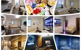 Free Wellness & Spa Multimedia Apartment - Snidane V Cene - Zdarma Vstup Do Wellness, Virive Vany, Solna Sauna, Finska Sauna, Parni Sauna, Masaze, Playstation 5 A Hry, Sklep, Moderni Vybaveni, Parkovani Zdarma, Vybaveni Pro Deti, Klidna Lokalita